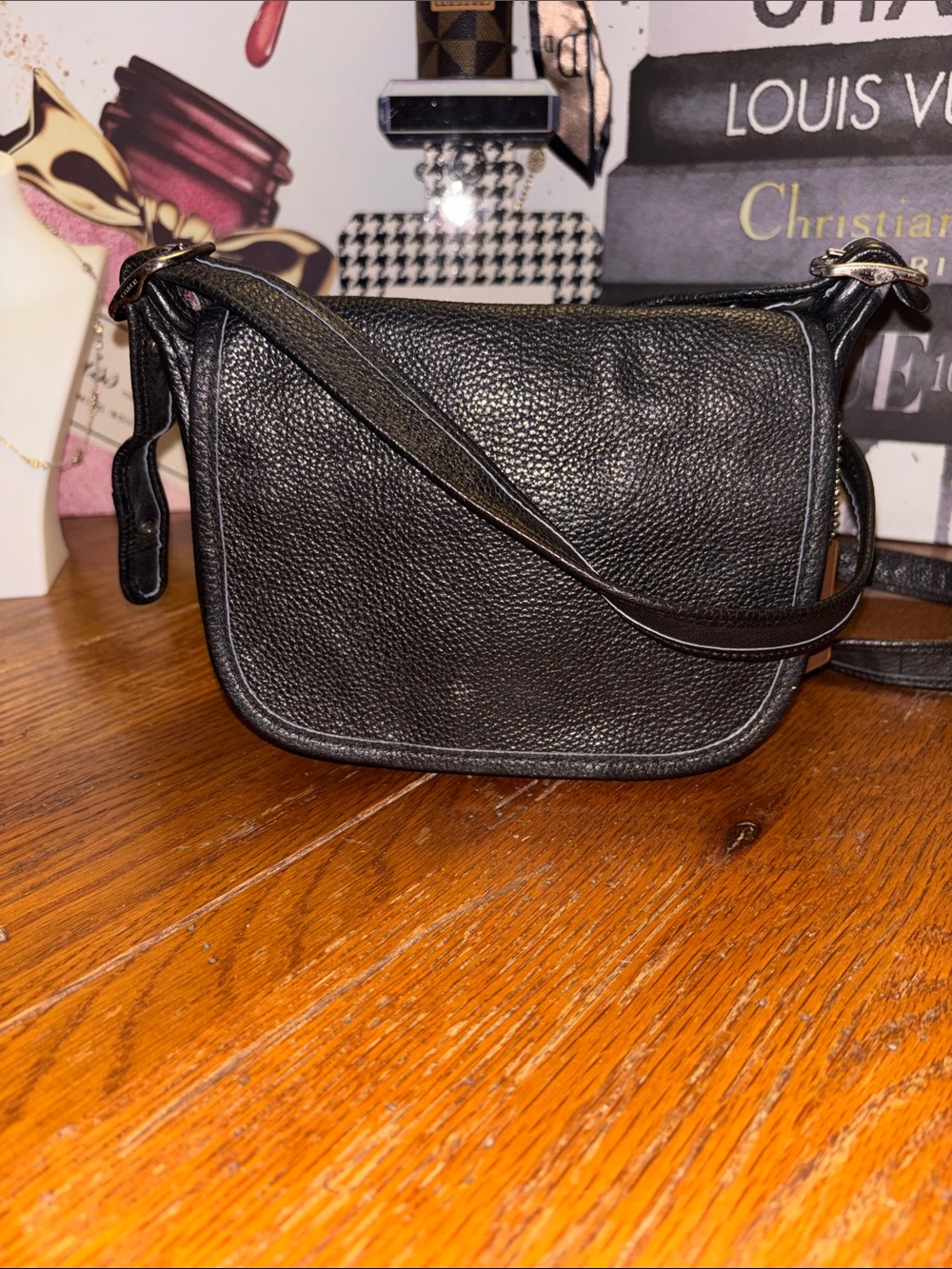 Coach Patricia Saddle 18 F22811 Black Primrose Floral Leather Crossbody